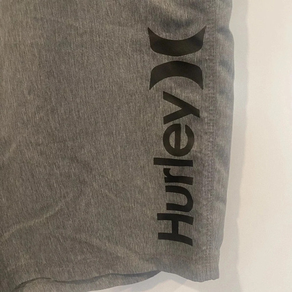 Hurley Gray Board 8” Shorts‎ Men’s Size 38 (1050) - Picture 6 of 8